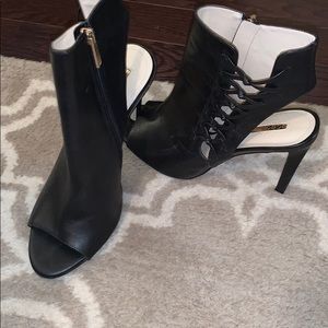 Women’s BCBG heels